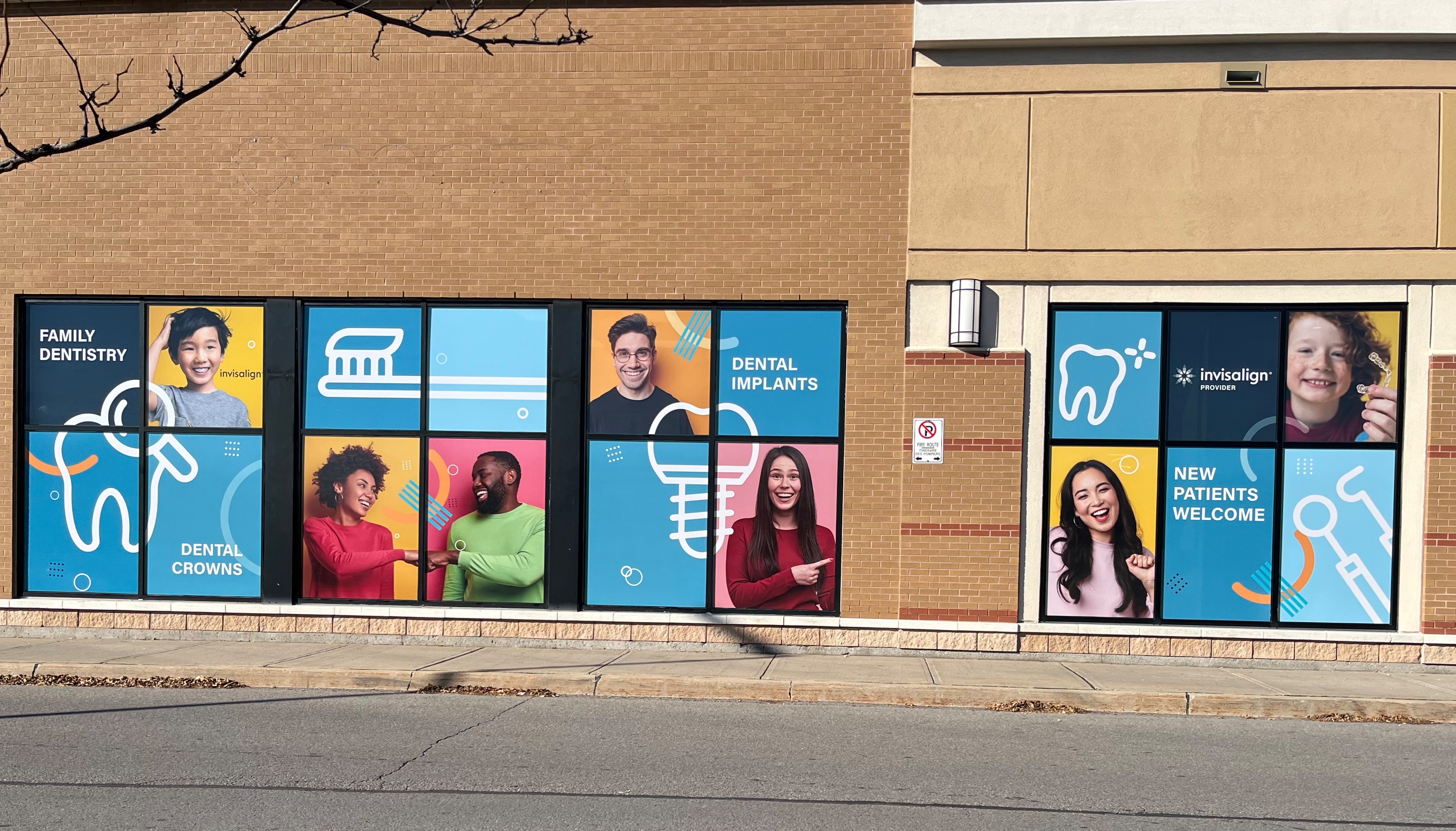 Dentist Dentiste - Bilingual Exterior Signage